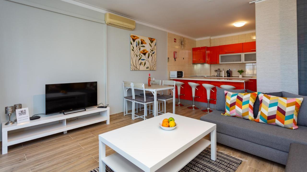 Comfort 1Bdr Apartment W/Pool By Lovelystay 포티마오 외부 사진
