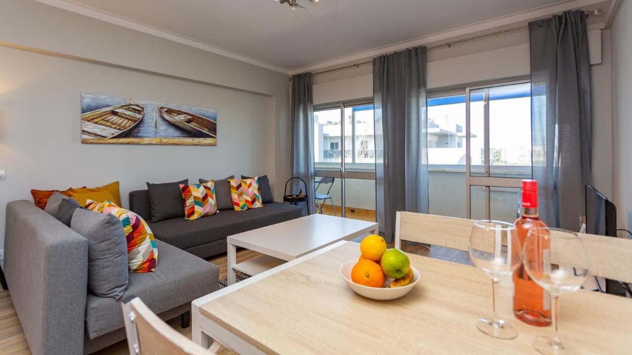 Comfort 1Bdr Apartment W/Pool By Lovelystay 포티마오 외부 사진